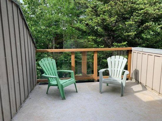 Whistler 2 Bedroom Accommodation - Glacier's Reach - #4050