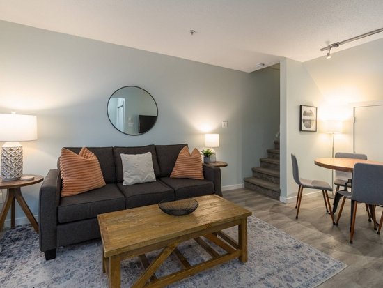 Whistler 2 Bedroom Accommodation - Glacier's Reach - #4050