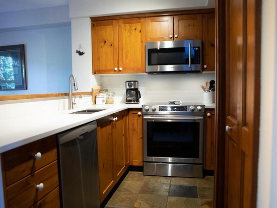 Whistler 2 Bedroom Accommodation - Treeline - #408