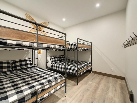 Big White 3 Bedroom Accommodation - Chalet/House - #4106 Big White 3 Bedroom Accommodation - Chalet/House - #4106