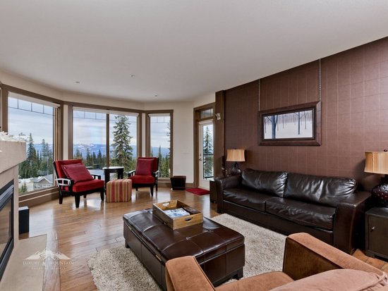 2 Bedroom Big White Vacation Rental - Timbers