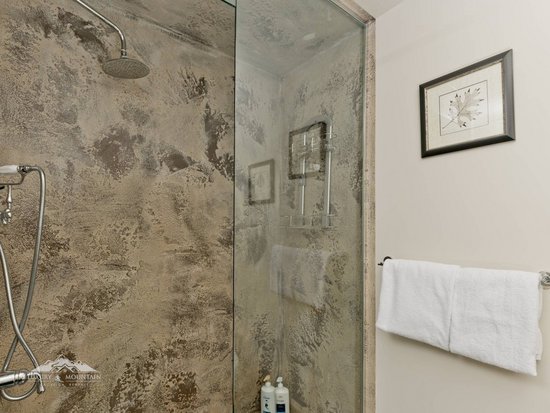 Big White 2 Bedroom Accommodation - Timbers - #4272