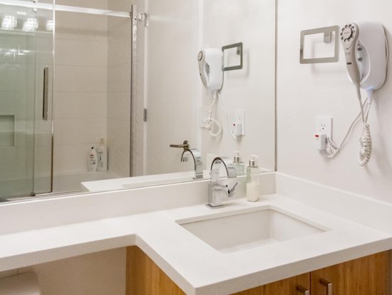 Whistler 3 Bedroom Accommodation - Stoney Creek - Lagoons - #4295