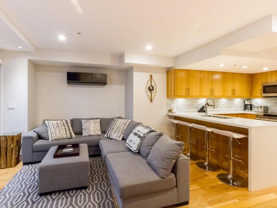 Whistler 3 Bedroom Accommodation - Stoney Creek - Lagoons - #4295