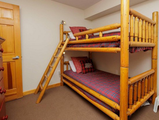 Whistler 3 Bedroom Accommodation - Forest Trails - #4318