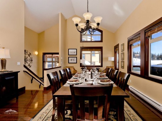 Big White 4 Bedroom Accommodation - Aspens - #4322 Big White 4 Bedroom Accommodation - Aspens - #4322