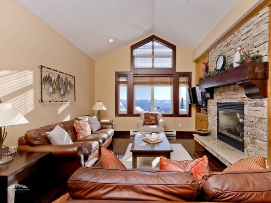 Big White 4 Bedroom Accommodation - Aspens - #4322 Big White 4 Bedroom Accommodation - Aspens - #4322