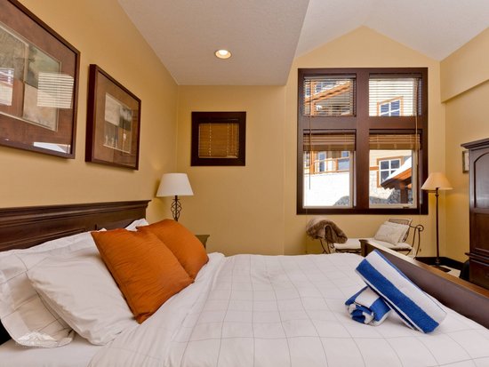 Big White 4 Bedroom Accommodation - Aspens - #4322 Big White 4 Bedroom Accommodation - Aspens - #4322