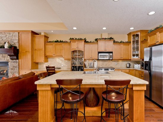 Big White 4 Bedroom Accommodation - Aspens - #4322 Big White 4 Bedroom Accommodation - Aspens - #4322