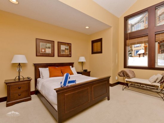 Big White 4 Bedroom Accommodation - Aspens - #4322 Big White 4 Bedroom Accommodation - Aspens - #4322