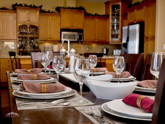 Big White 4 Bedroom Accommodation - Aspens - #4322 Big White 4 Bedroom Accommodation - Aspens - #4322