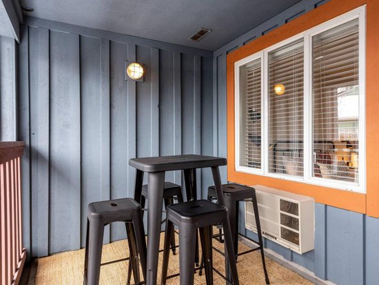 Whistler 1 Bedroom Accommodation - Whistler Town Plaza - Eagle Lodge - #4334