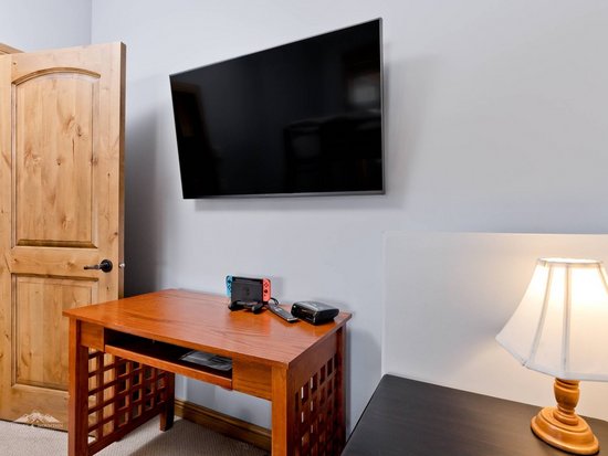 Big White 3 Bedroom Accommodation - Aspens - #4342 Big White 3 Bedroom Accommodation - Aspens - #4342
