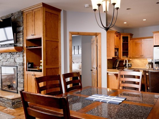 Big White 3 Bedroom Accommodation - Aspens - #4342 Big White 3 Bedroom Accommodation - Aspens - #4342