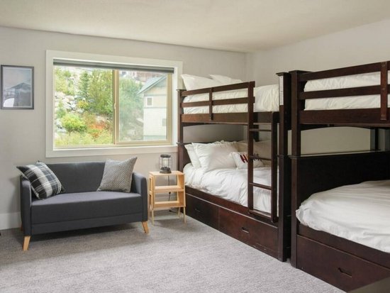 Big White 2 Bedroom Accommodation - Moguls - #4345