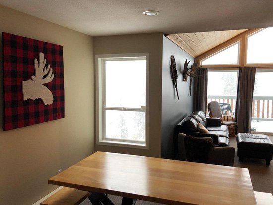 Big White 5 Bedroom Accommodation - Snow Pine Estates - #4349