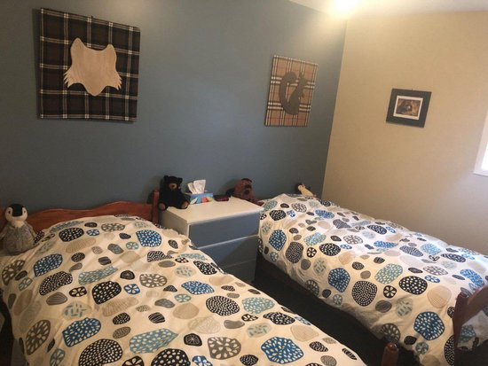 Big White 5 Bedroom Accommodation - Snow Pine Estates - #4349