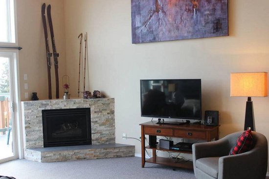 Big White 5 Bedroom Accommodation - Snow Pine Estates - #4349