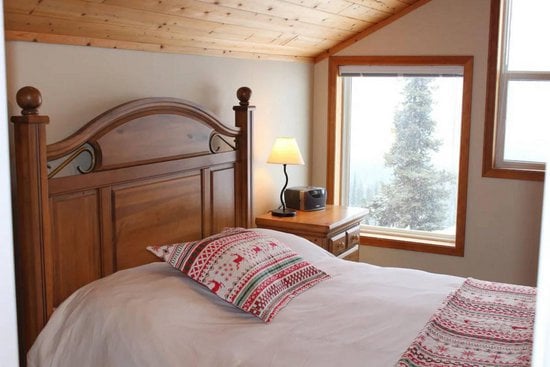 Big White 5 Bedroom Accommodation - Snow Pine Estates - #4349