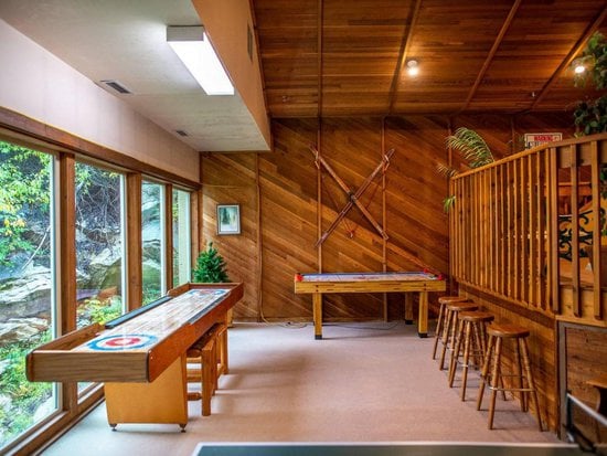 Big White Studio Accommodation - Moguls - #4355 Big White Studio Accommodation - Moguls - #4355