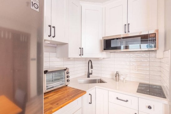 Big White Studio Accommodation - Moguls - #4355 Big White Studio Accommodation - Moguls - #4355