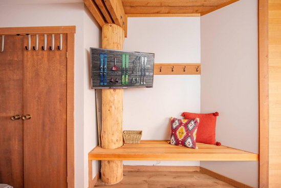 Big White Studio Accommodation - Moguls - #4355 Big White Studio Accommodation - Moguls - #4355