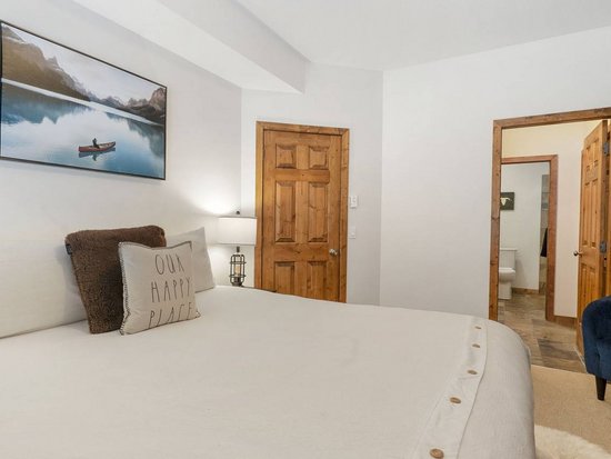 Big White 3 Bedroom Accommodation - Perfection Ridge - #4356