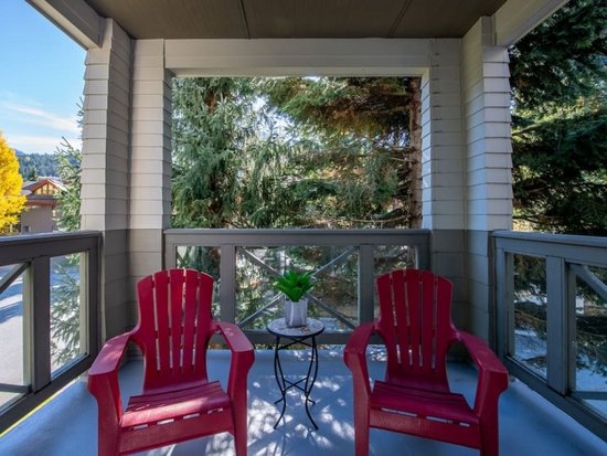 Whistler 2 Bedroom Accommodation - Deer Run - #4357