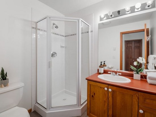 Whistler 2 Bedroom Accommodation - Deer Run - #4357