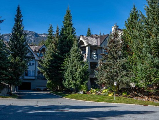 Whistler 2 Bedroom Accommodation - Deer Run - #4357