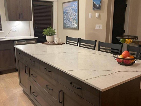 Sun Peaks 3 Bedroom Accommodation - Altitude - #4362