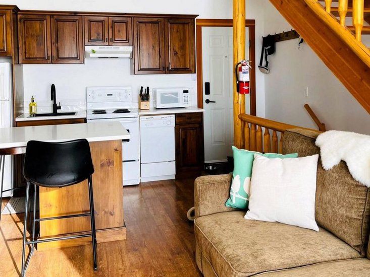 Big White 2 Bedroom Accommodation - Whitetail - #4381 Big White 2 Bedroom Accommodation - Whitetail - #4381