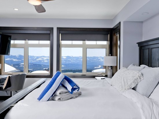 Big White 4 Bedroom Accommodation - Toboggan Run - #4382