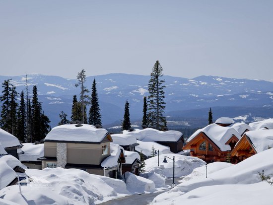 Big White 4 Bedroom Accommodation - Toboggan Run - #4382