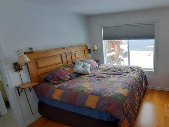 Big White 3 Bedroom Accommodation - Plaza on the Ridge - #4384 Big White 3 Bedroom Accommodation - Plaza on the Ridge - #4384