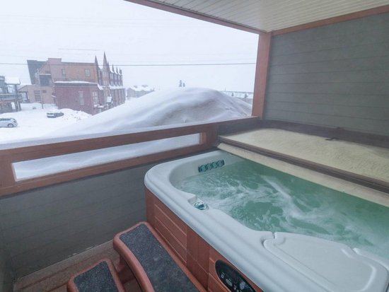 Big White 2 Bedroom Accommodation - Trappers' Crossing - #4397 Big White 2 Bedroom Accommodation - Trappers' Crossing - #4397