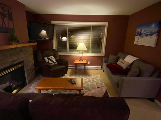 Big White 2 Bedroom Accommodation - Trappers' Crossing - #4397 Big White 2 Bedroom Accommodation - Trappers' Crossing - #4397