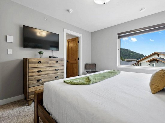 Sun Peaks 3 Bedroom Accommodation - Echo Landing - #4398 Sun Peaks 3 Bedroom Accommodation - Echo Landing - #4398
