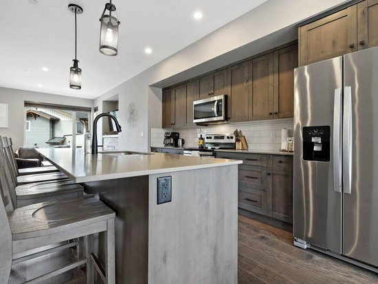 Sun Peaks 3 Bedroom Accommodation - Echo Landing - #4398 Sun Peaks 3 Bedroom Accommodation - Echo Landing - #4398