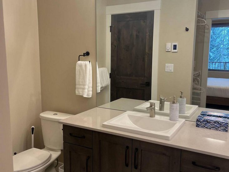 Sun Peaks 2 Bedroom Accommodation - Altitude - #4401 Sun Peaks 2 Bedroom Accommodation - Altitude - #4401
