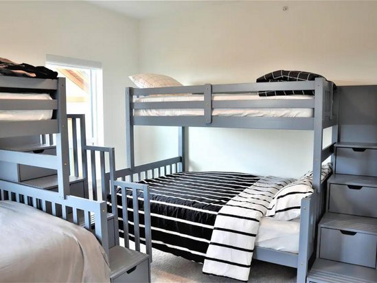 Big White 3 Bedroom Accommodation - Spyglass - #4404