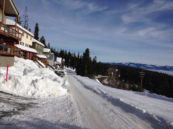 Big White 4 Bedroom Accommodation - Snow Pine Estates - #4405
