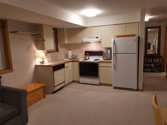 Whistler 4 Bedroom Accommodation - Chalet/House - #4409 Whistler 4 Bedroom Accommodation - Chalet/House - #4409