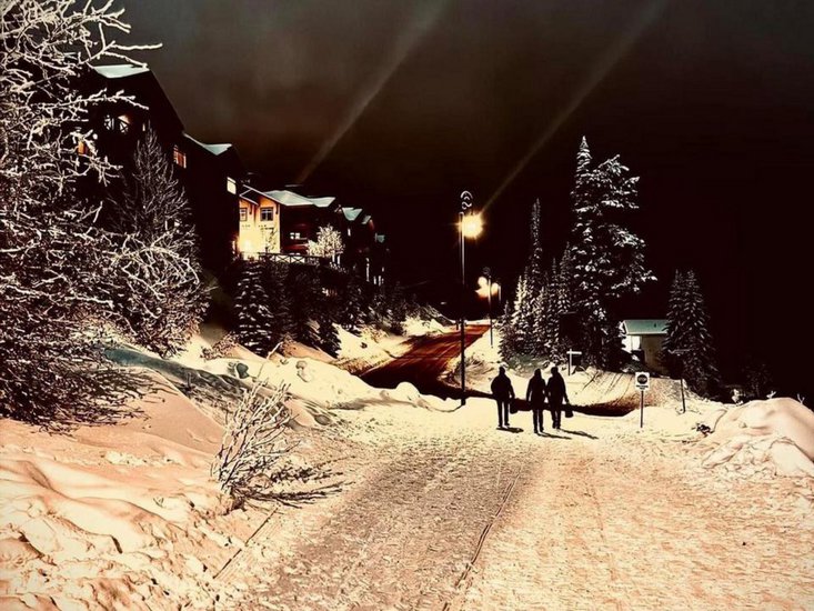 Big White 3 Bedroom Accommodation - Snowbird Lodge - #4410 Big White 3 Bedroom Accommodation - Snowbird Lodge - #4410