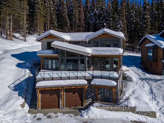 Sun Peaks 5 Bedroom Accommodation - Chalet/House - #4413