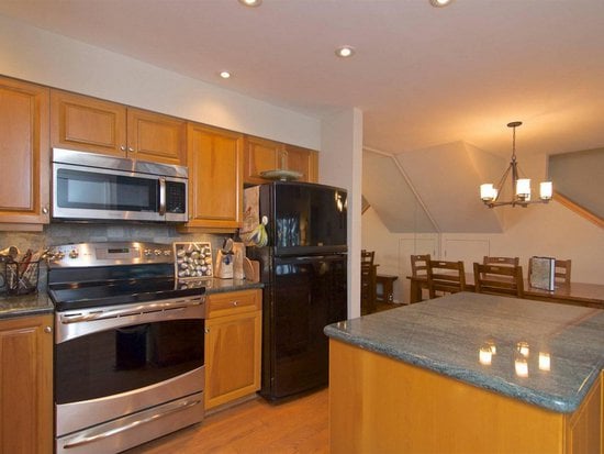 Whistler 3 Bedroom Accommodation - Villas - Wintergreen - #4415