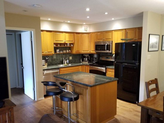 Whistler 3 Bedroom Accommodation - Villas - Wintergreen - #4415