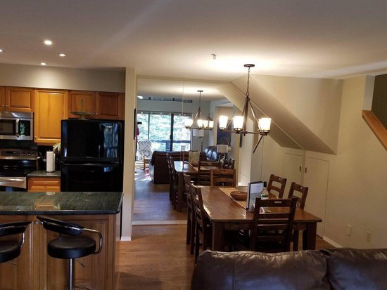 Whistler 3 Bedroom Accommodation - Villas - Wintergreen - #4415