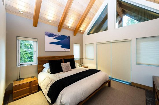 Whistler 4 Bedroom Accommodation - Cedar Ridge - #4418