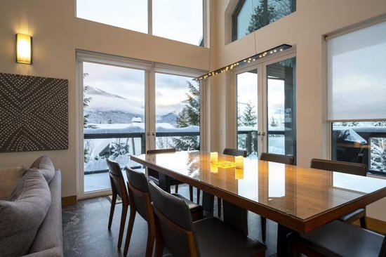 Whistler 4 Bedroom Accommodation - Cedar Ridge - #4418